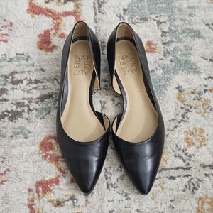 Naturalizer Black Pointed Toe Flats - D'Orsay, Low Heel - size 5 - Leather upper